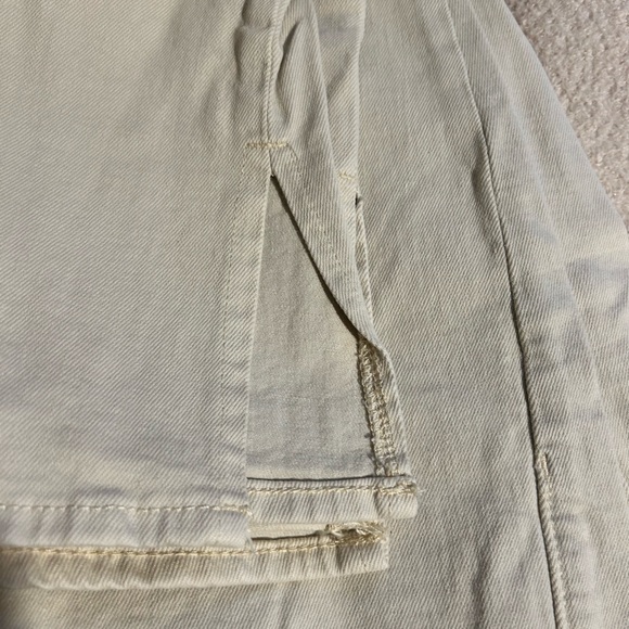 Old Navy higher high rise flare jeans, size 12 - Picture 4 of 5